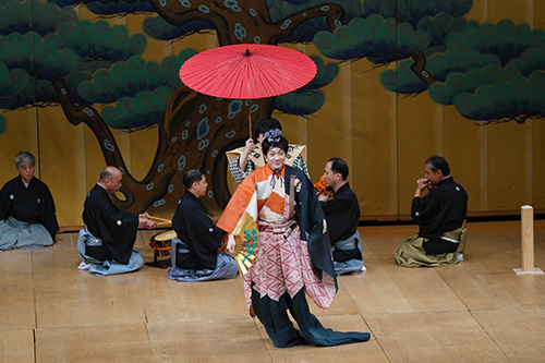 狂言「末広がり」野村萬斎氏